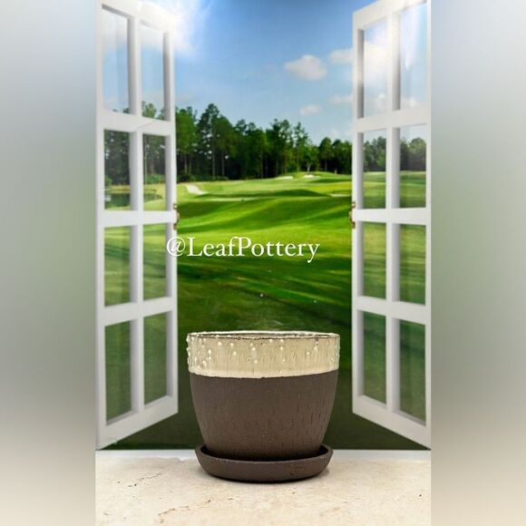 Cafe Noir (SM) Brown/Beige Clay/Concrete Planter Pot with Saucer Attached - Picture 8 of 8